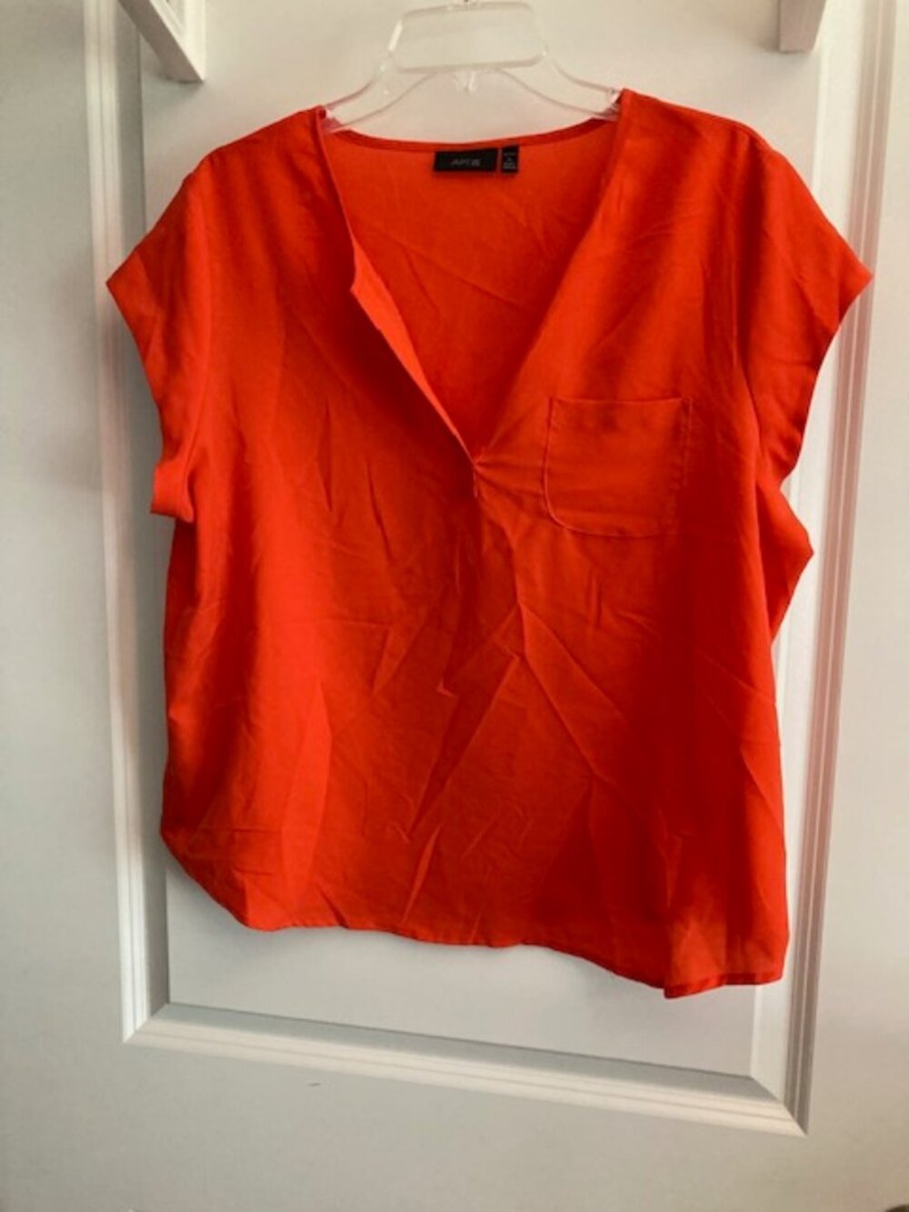 Apt. 9 Bright Orange Light Weight Shirt - XL Petite- nwot